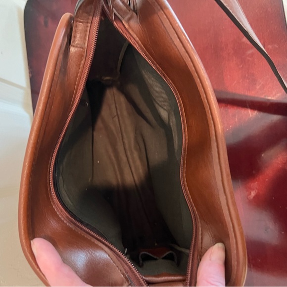 Vintage Leather Crossbody Purse - Picture 3 of 6